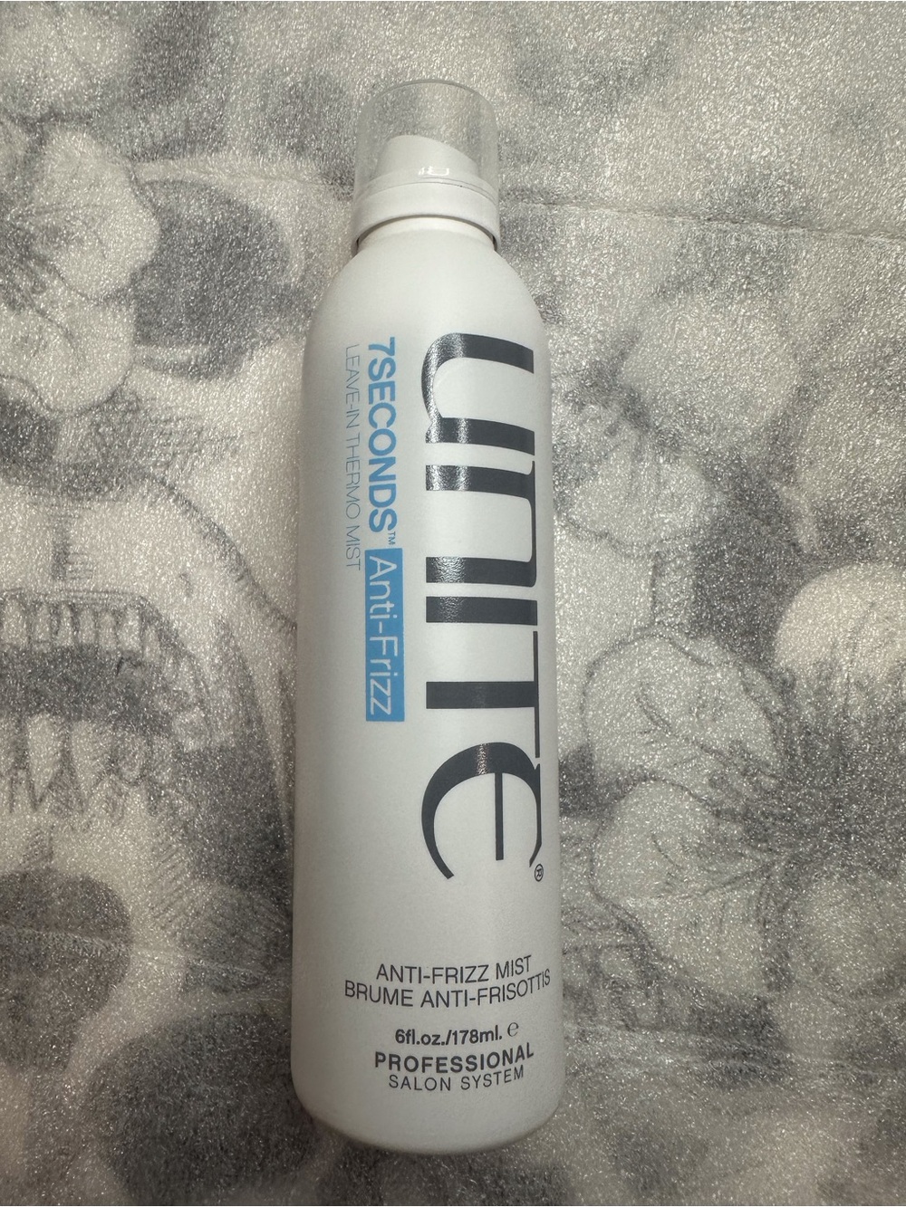 UNITE 7SECONDS Anti-Frizz Leave-In Thermal Mist -
